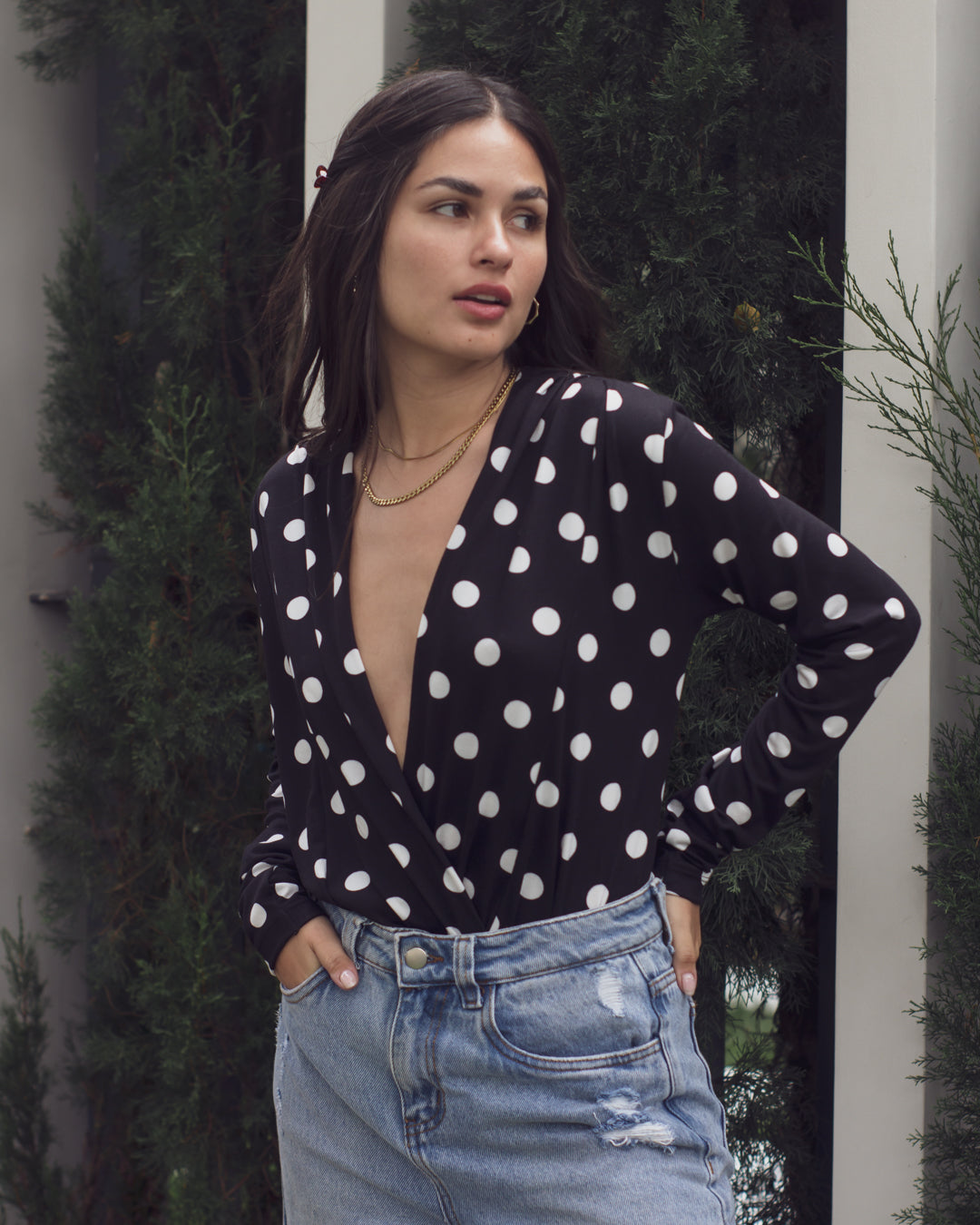 LONG SLEEVE BODY WITH WHITE POLKA DOT PRINT