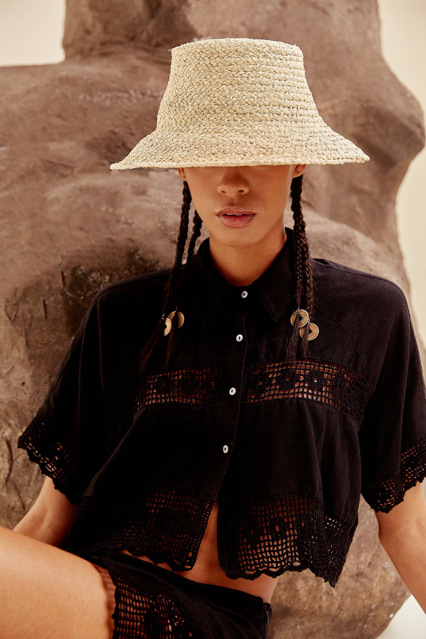 BLUSA CORTA TEJIDO SUASI NEGRO