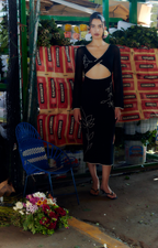 VESTIDO TEJIDO CUTS NEGRO